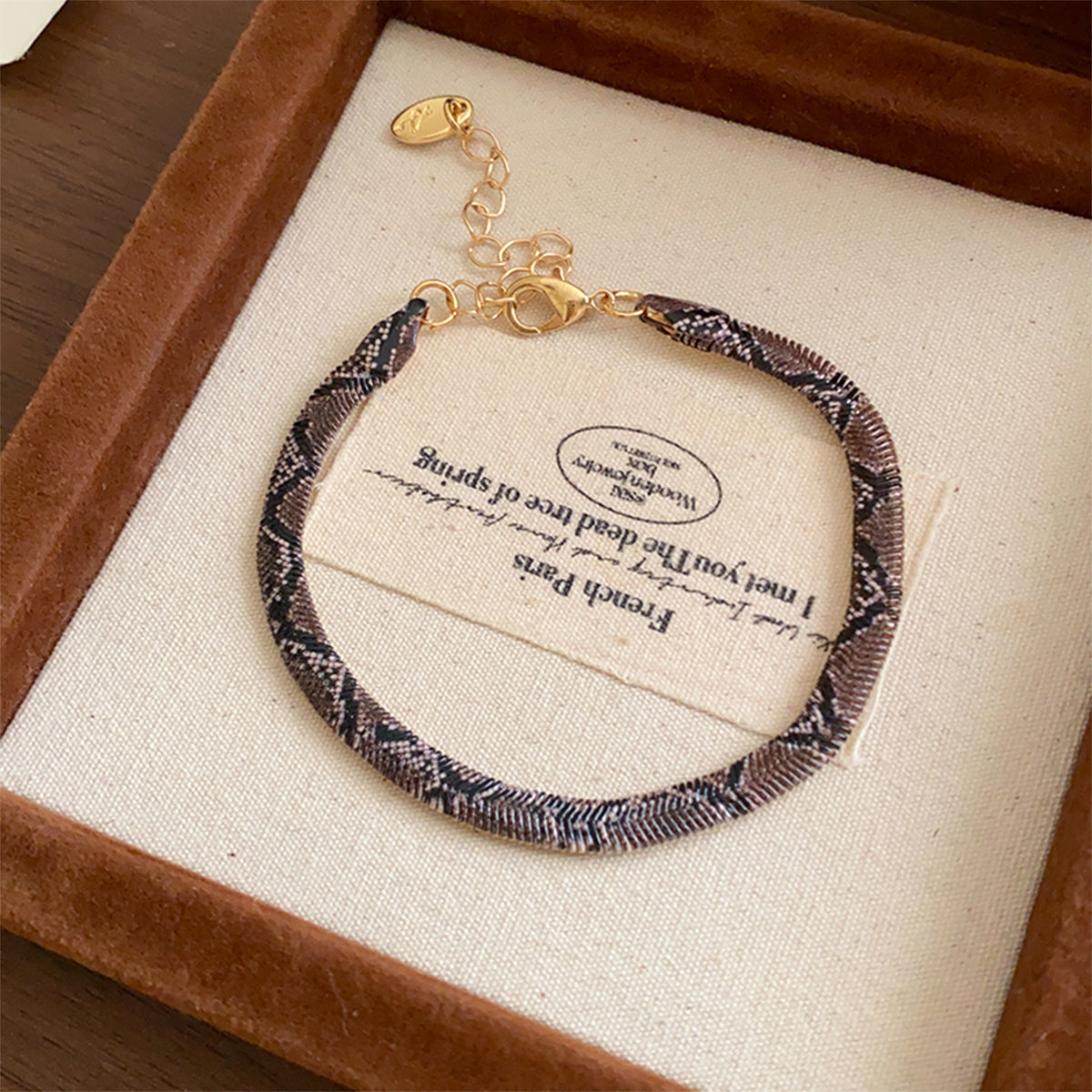 Snake-shaped bracelet